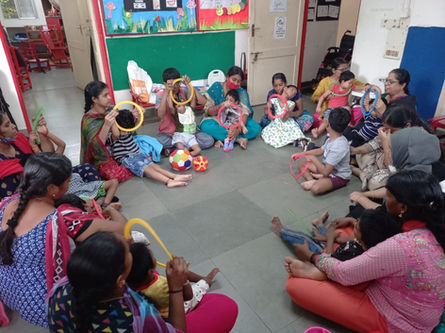 An image of group ring play session