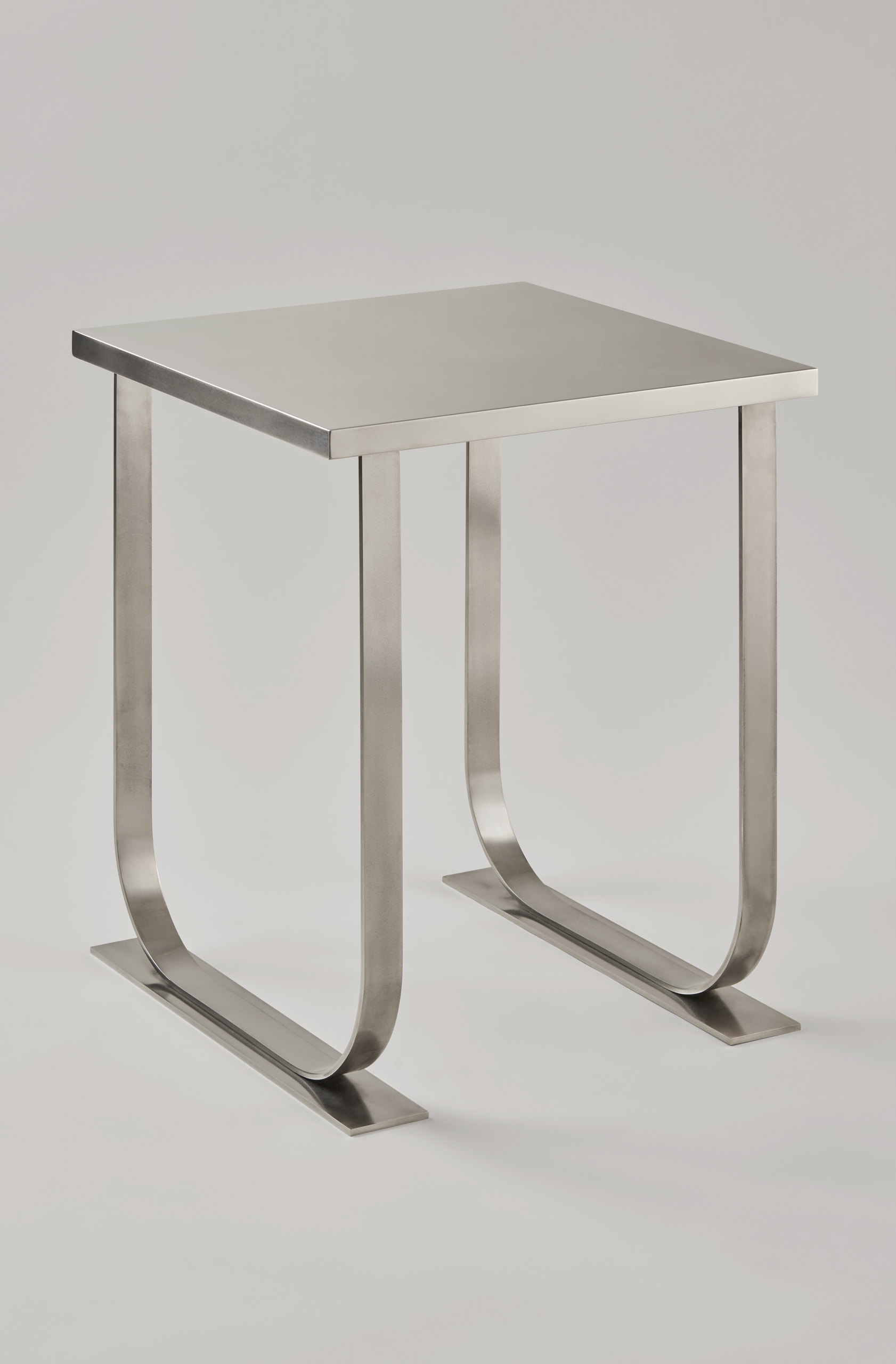 Table d'appoint Serge, collection Amuse-Bouche