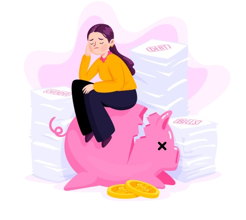 Perempuan sedih duduk di celengan babi merah muda, dikelilingi tumpukan tagihan bertuliskan DEBT dan koin emas. Menunjukkan orang yang kesulitan secara finansial / ekonomi / keuangan.