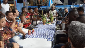 Mocidade Unida do Santa Marta celebra sua padroeira com procissão, missa, feijoada, bingo e grande roda de samba