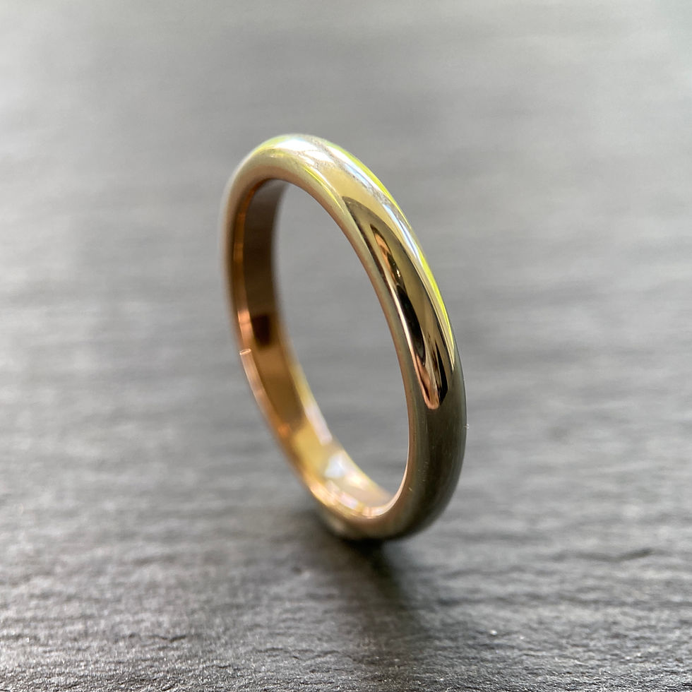 Thumbnail: 9ct White & Rose Gold Wedding Band - Polished