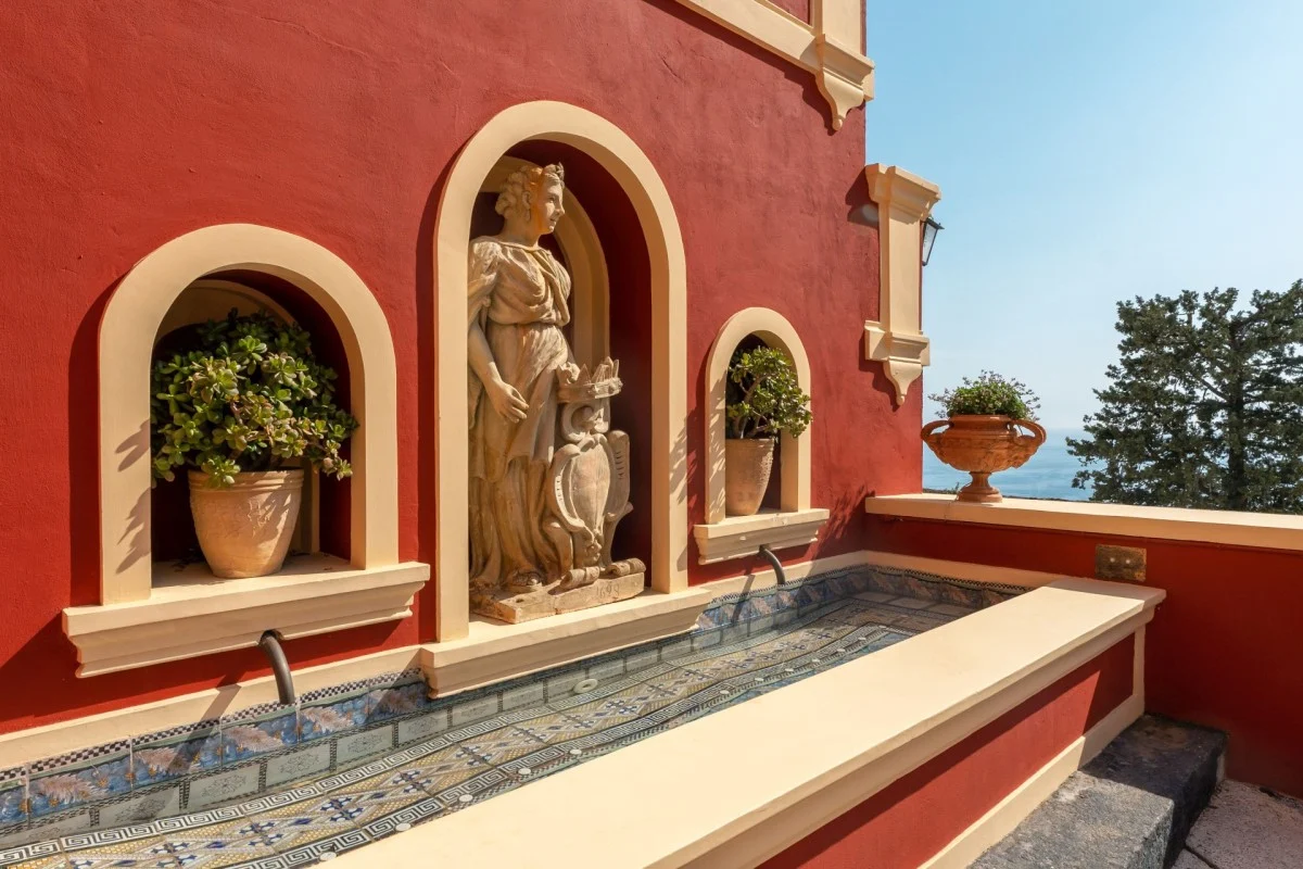 Fountain at Villa Dorata — Positano Wedding Venue on the Amalfi Coast