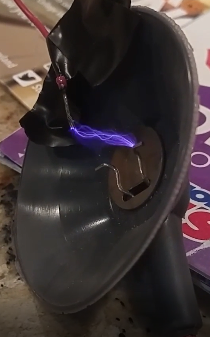 Plasma Speaker