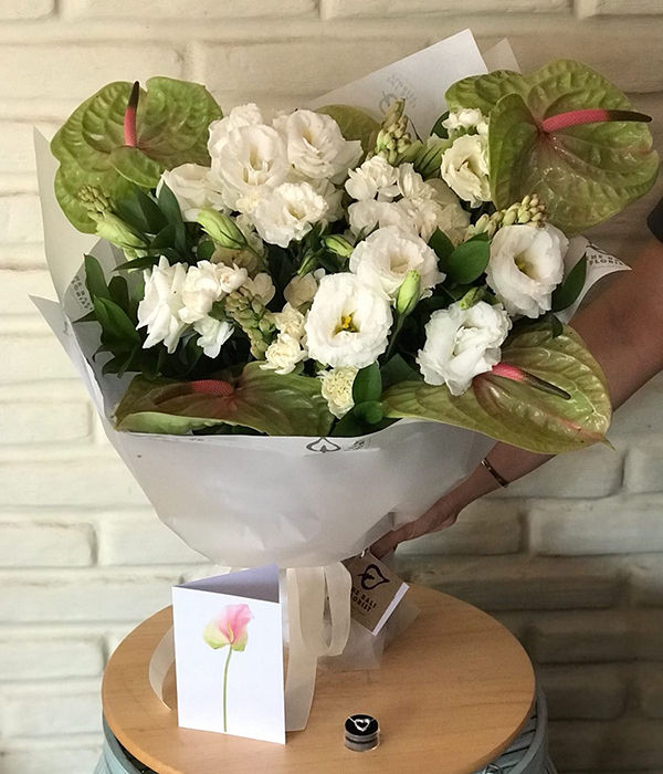 Thumbnail: Botanical Serenity