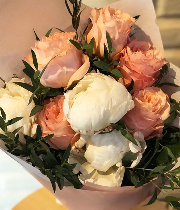 Thumbnail: Seasonal: Peony Rose Embrace