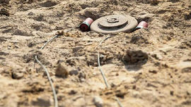 Rohingya man injured in landmine blast near Ukhiya border