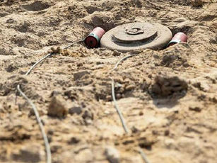 Rohingya man injured in landmine blast near Ukhiya border