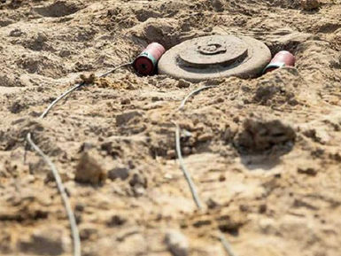 Rohingya man injured in landmine blast near Ukhiya border