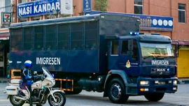 Rohingya Refugees Held Indefinitely in Malaysian Detention Centers: Report