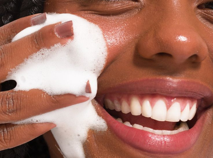 Deisy Perozzo _ Skincare _ Espuma de limpeza.jpeg