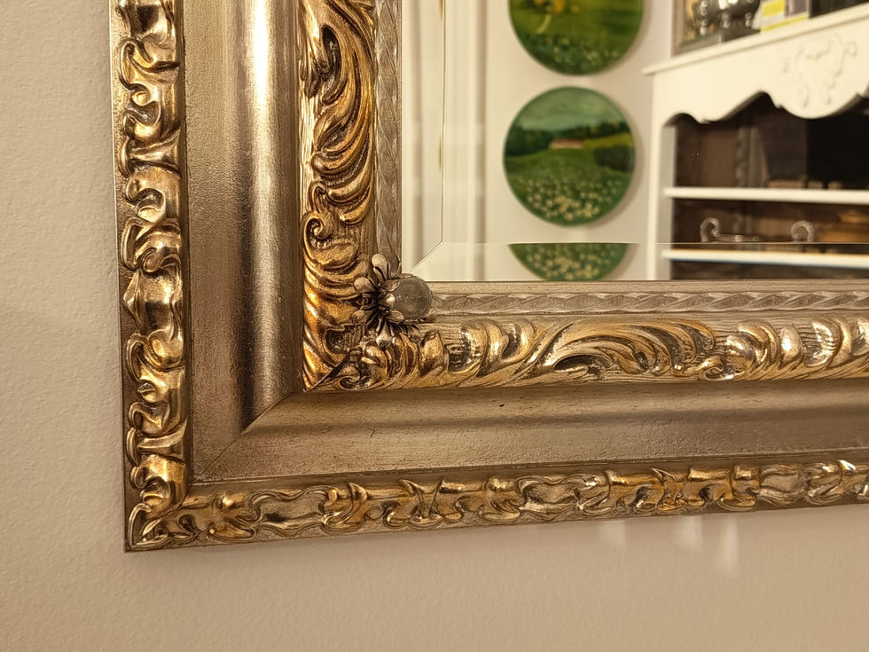 Miniatura: Specchio classico con cornice in vetro effetto torchon