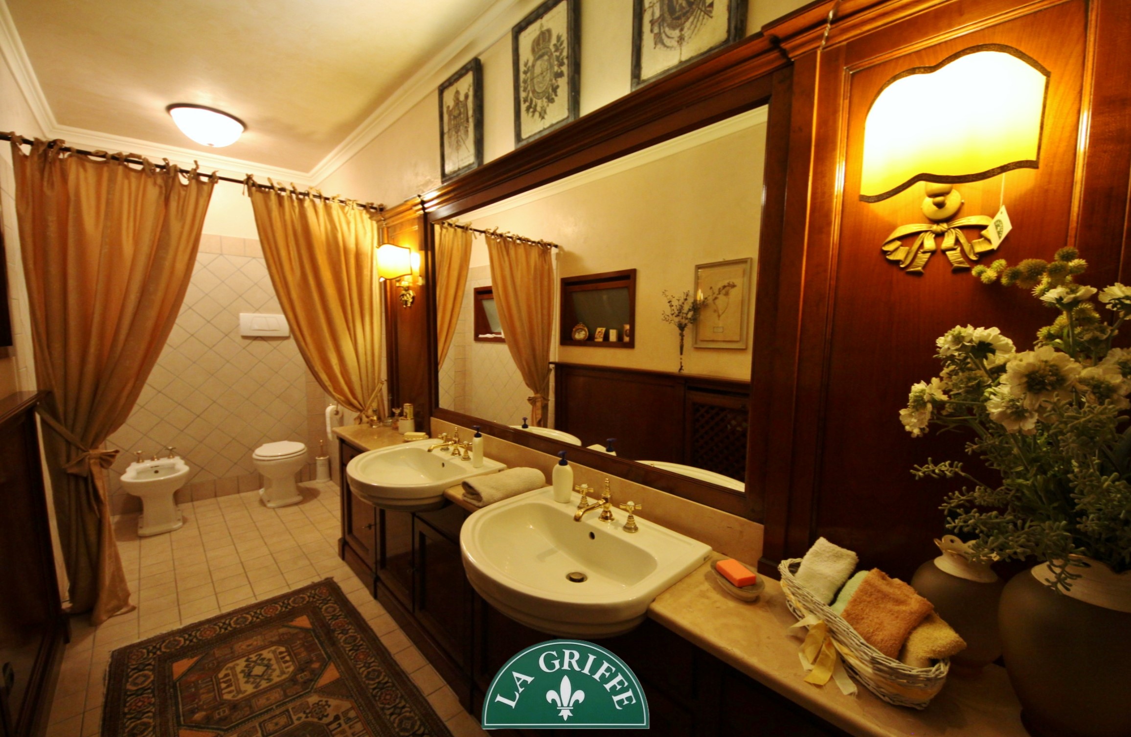 arredare bagno lungo stretto brianza