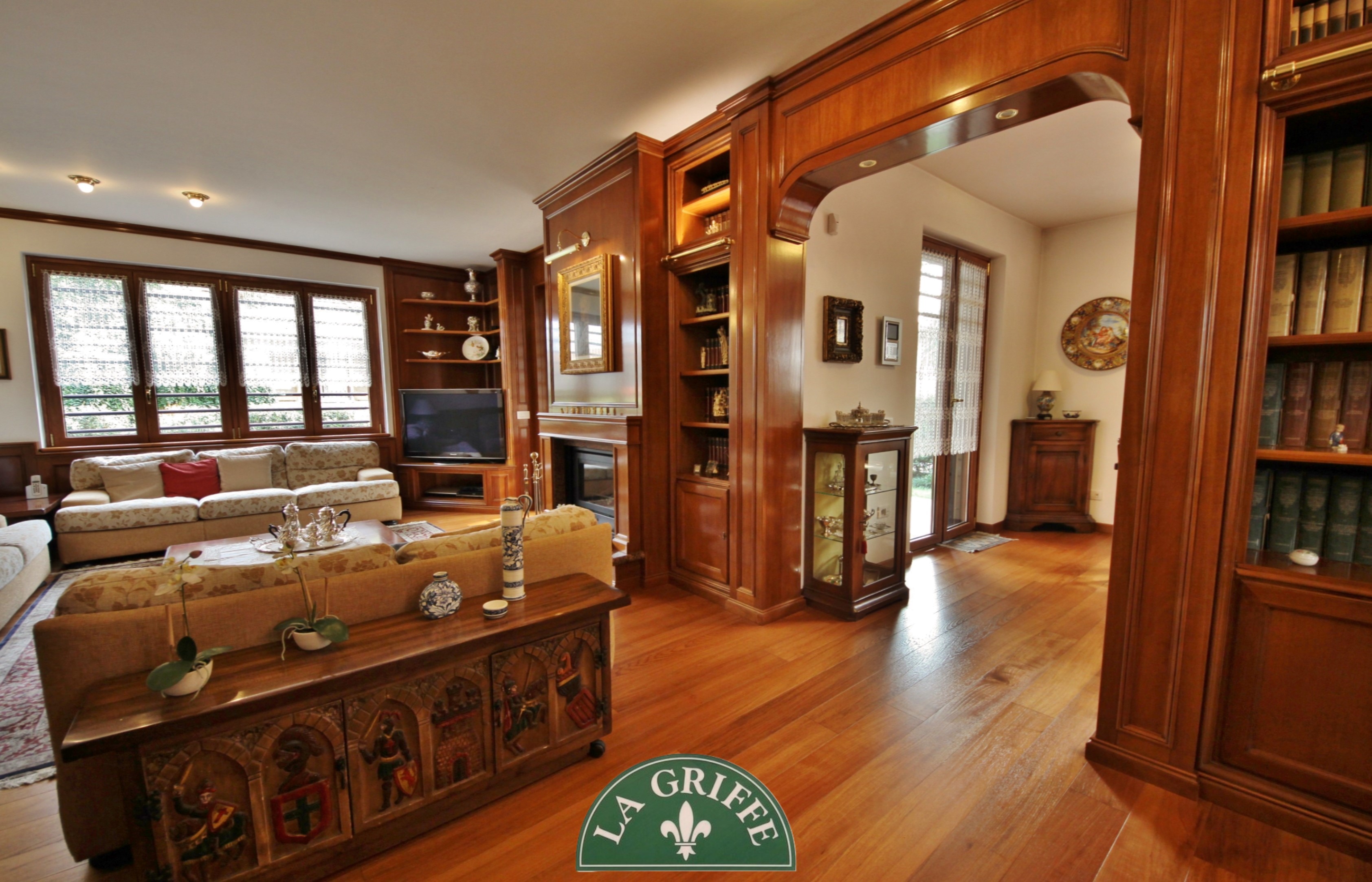 boiserie ponte libreria classica