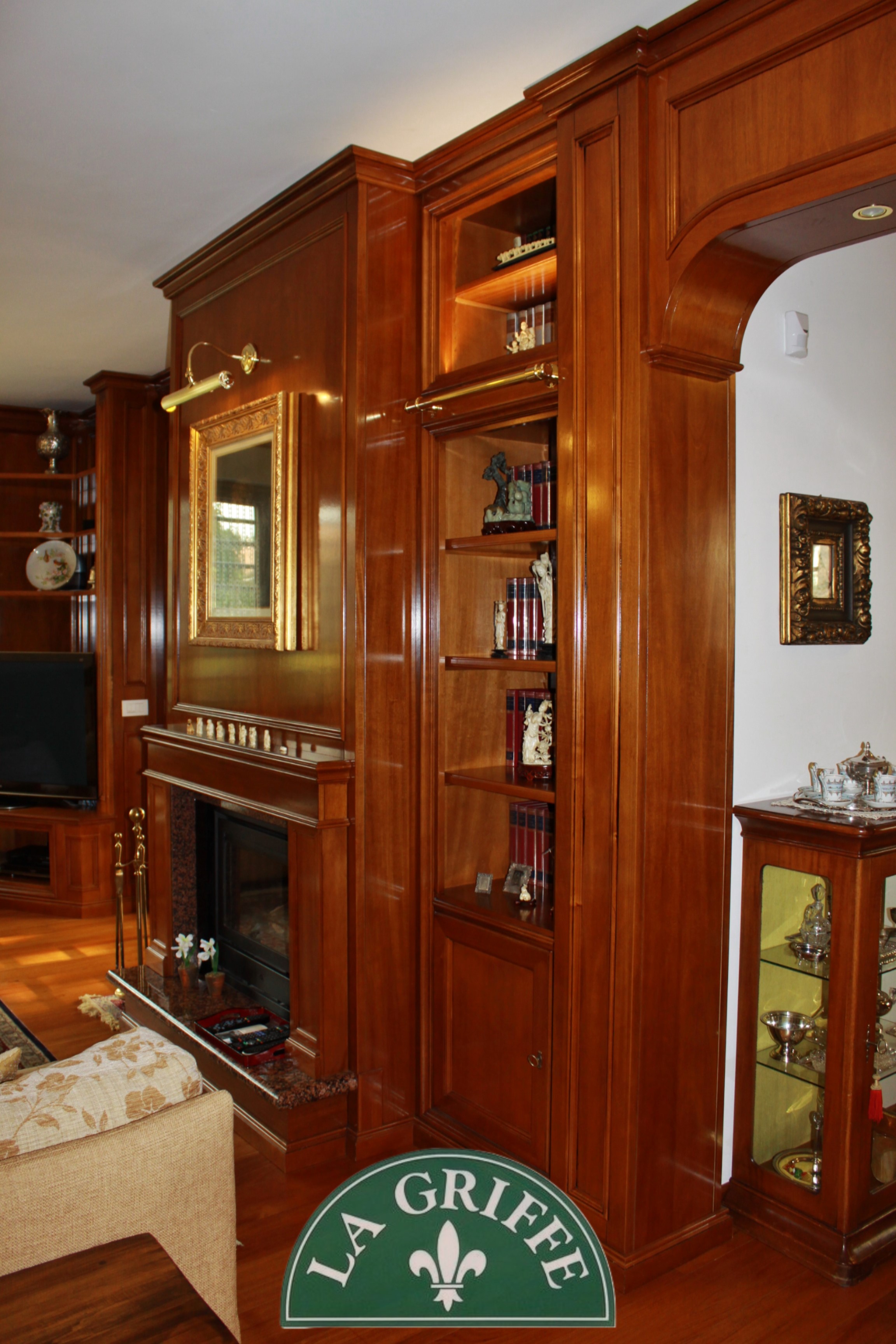 camino frontale boiserie monza brian