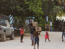 How to Experience a Destination Like a Local