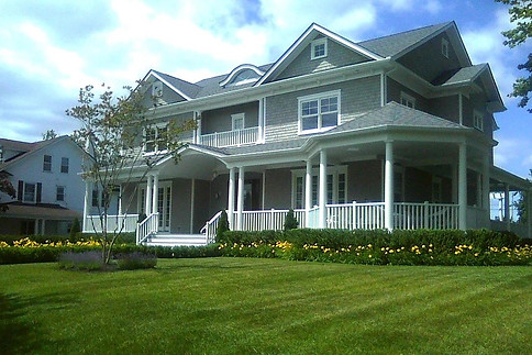 Monmouth Dr 1.jpg