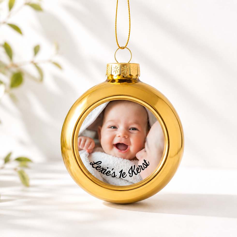 Goudkleurige kerstbal 8cm doorsnede met foto en tekst