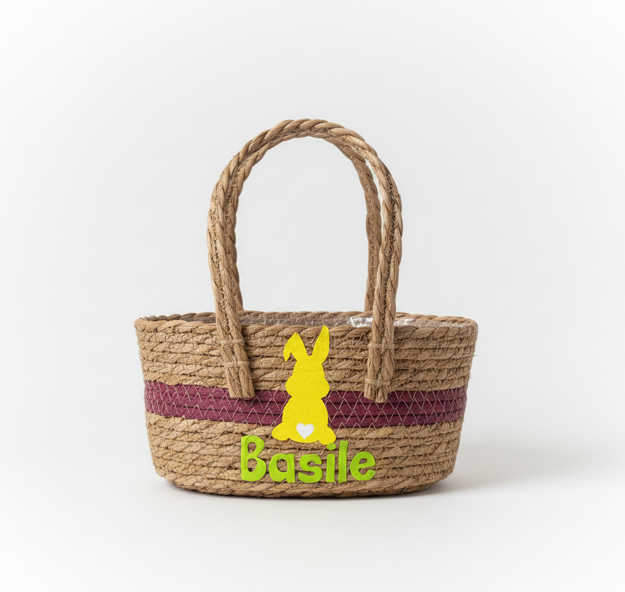 Rieten paasmandje met paashaasje en naam