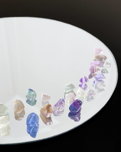 Aline Erbeia, designer, architecte d'intérieur, Paris, Genève, International, France, Suisse, Mobilier sur mesure, miroirs, pierre semi précieuse, objets décoratifs, the precious energy