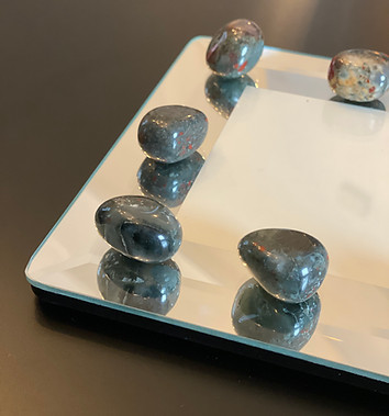 Aline Erbeia, precious energy, cristaux et pierre semi précieuse, art et décoration 