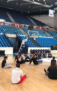 La Team Léo Lagrange sur le parquet du Palais des Sports de Pau