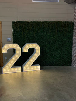 Marquee 22