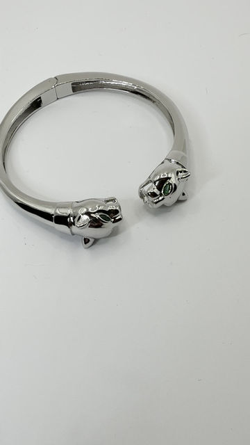 Thumbnail: PANTHER HEAD CUFF BRACELET 