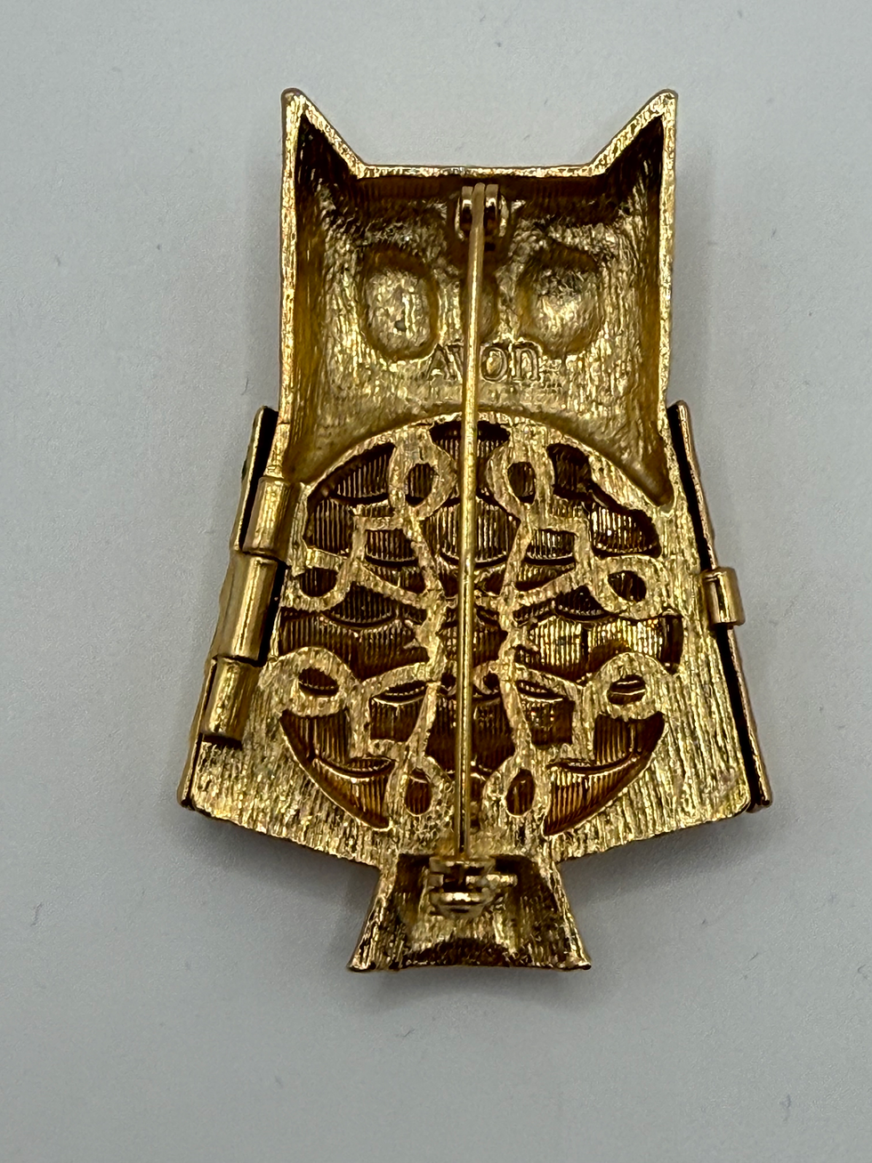 Thumbnail: AVON OWL GOLDTONE VTG BROOCH 