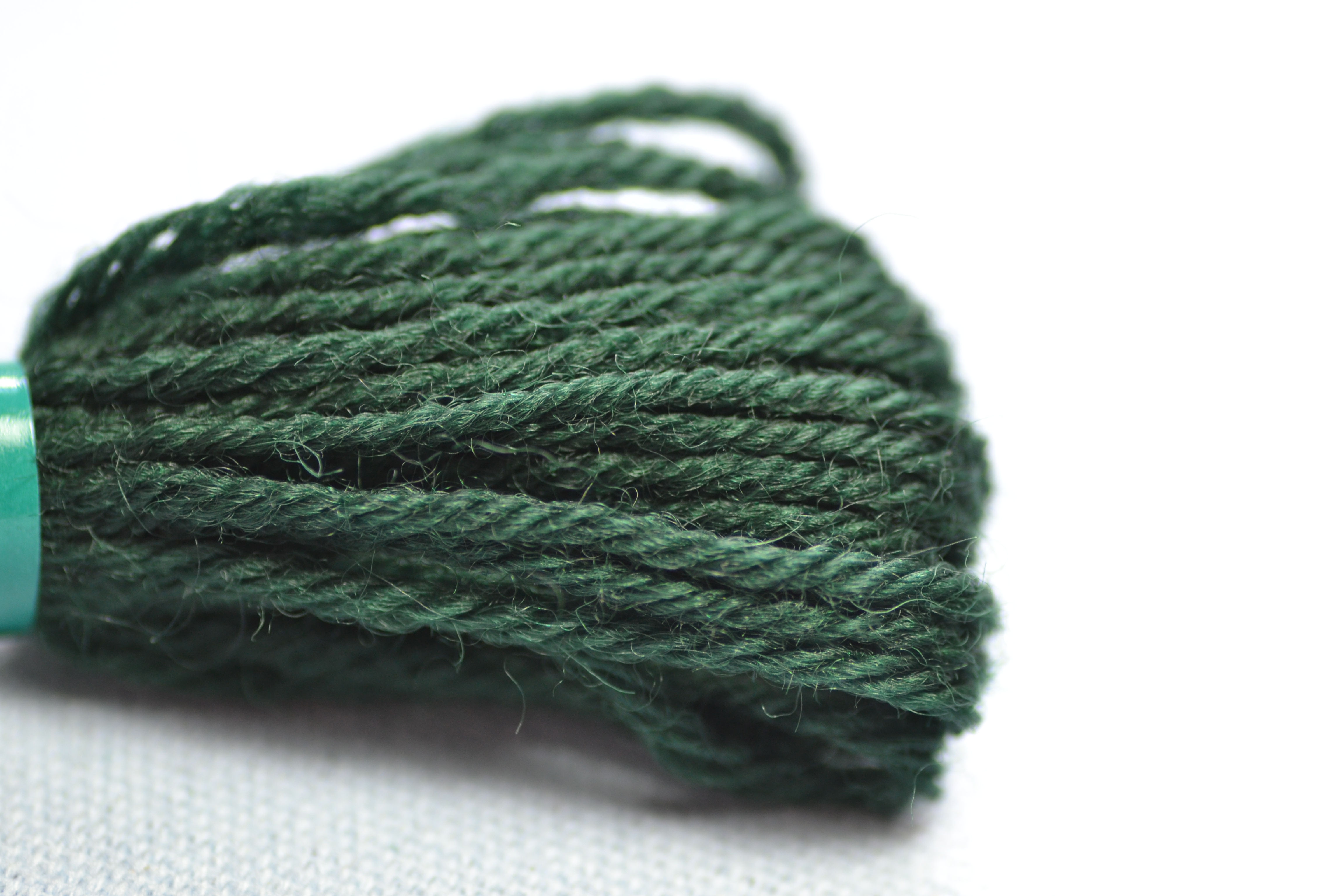 835 Bright Peacock Blue Appletons Wool