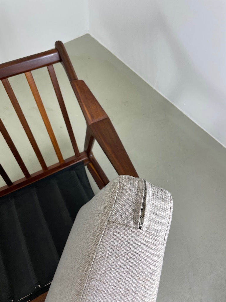 Thumbnail: Bernhard Pedersen Easy Chair for Randers Møbelfabrik