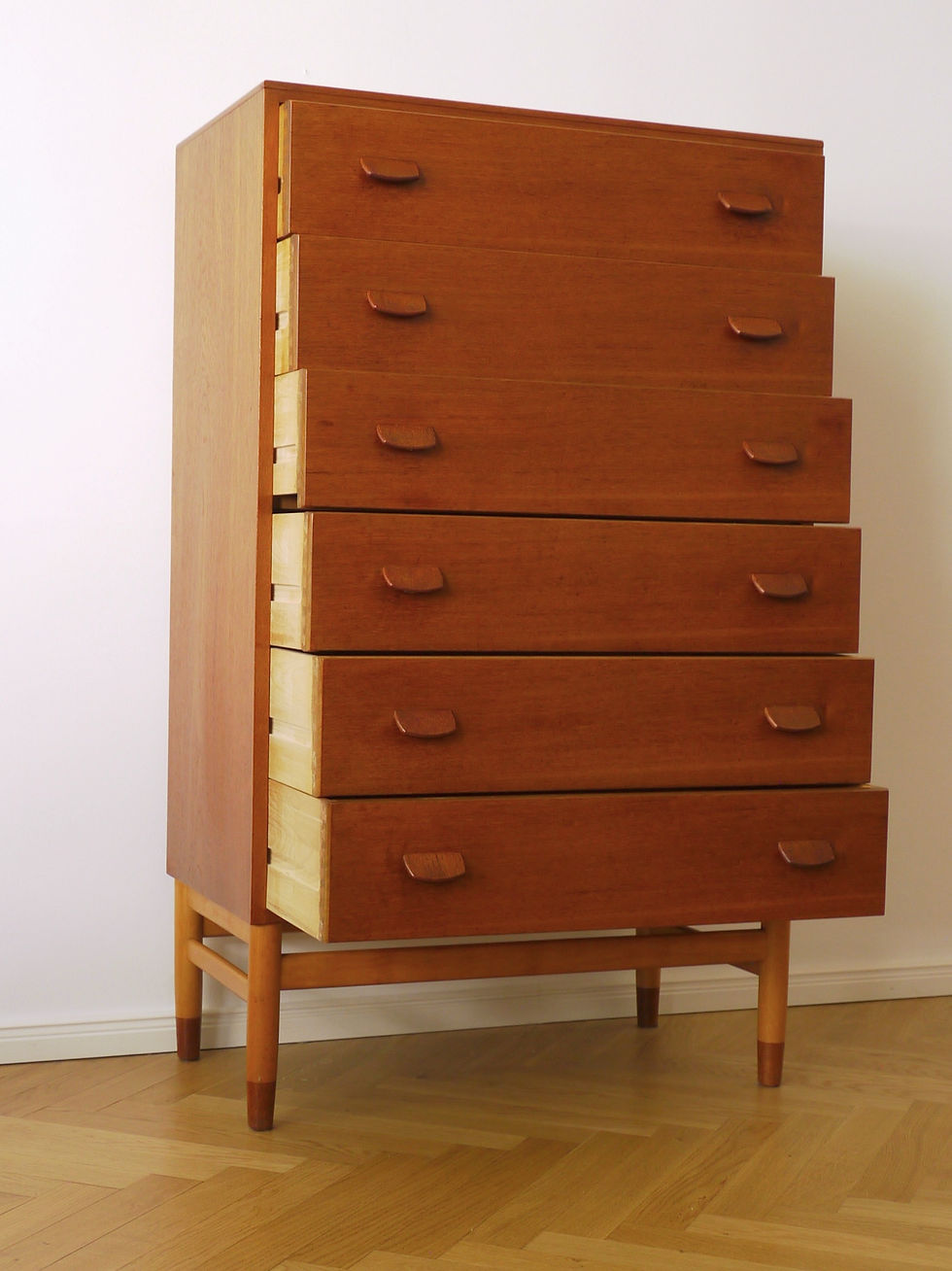 Thumbnail: Poul M. Volther Teak chest of drawers Model F17