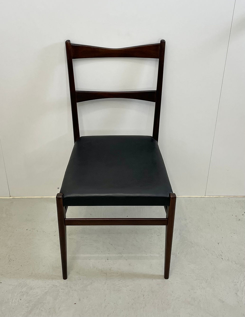 Thumbnail: 8x Danish Dining Chair by Illums Bolighus