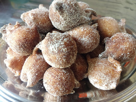 BOLINHO DE CHUVA DE BANANA