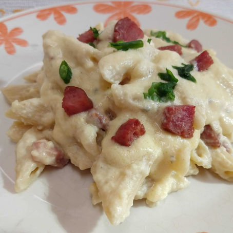 PENNE AOS 5 QUEIJOS