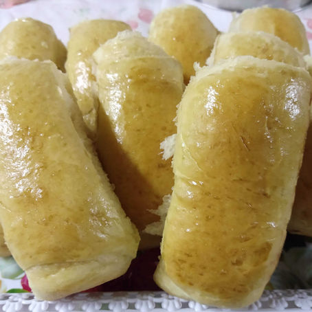 PÃO DE CACHORRO QUENTE