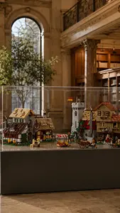 Medieval Town Square (#10332)