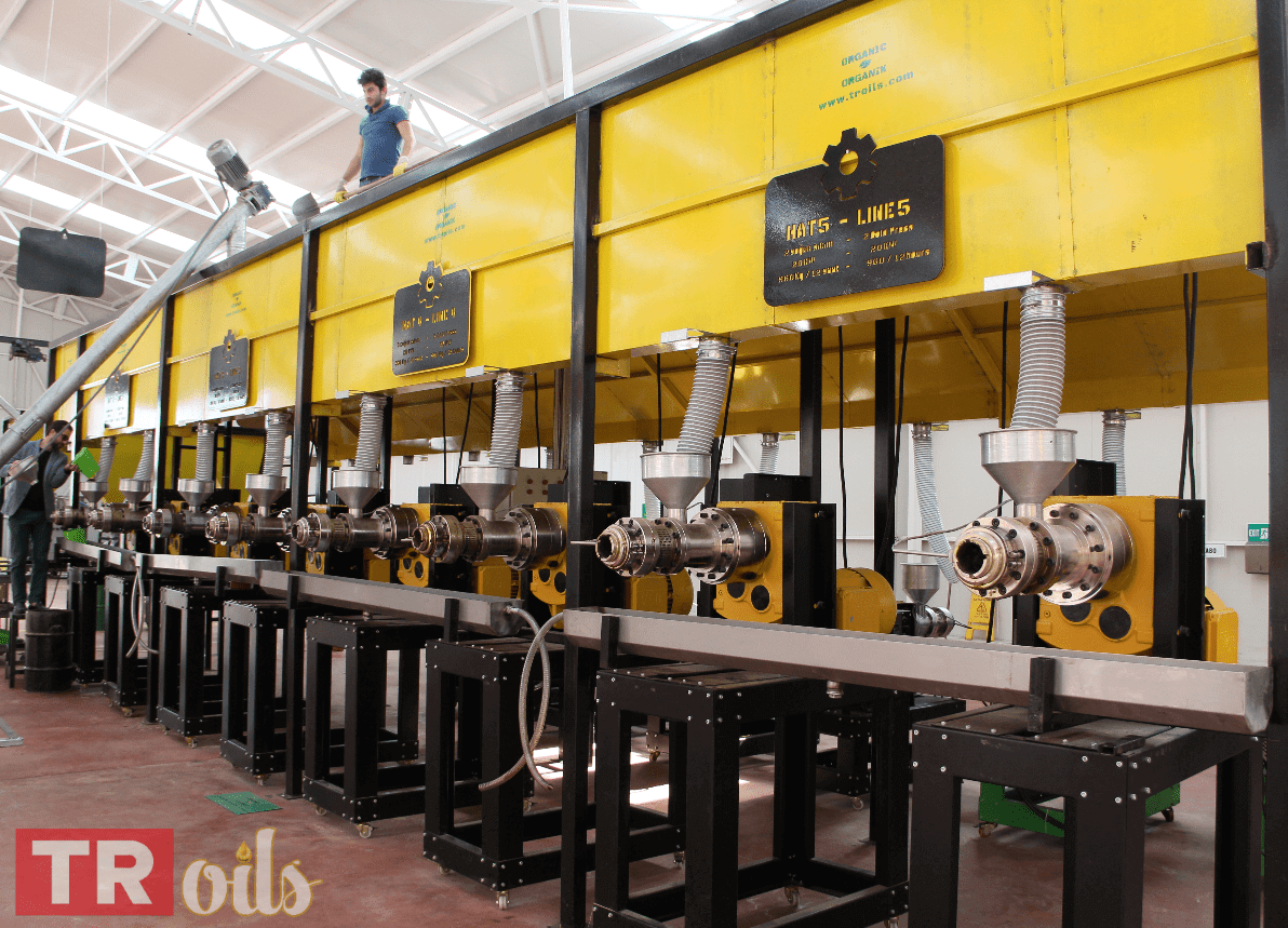 troils-cold-press-oil-line-min