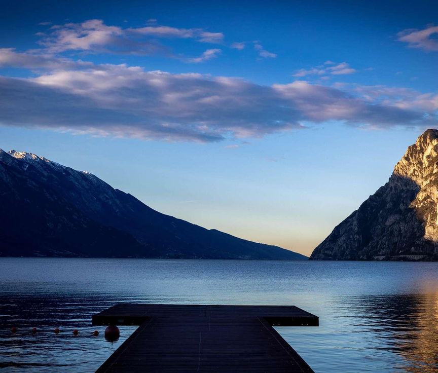 Il Lago di Garda all'alba: un'esperienza che pochi turisti vivono
