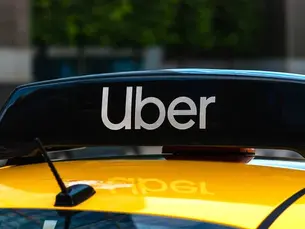 Come muoversi sul Lago di Garda: taxi, NCC, Uber e transfer privati