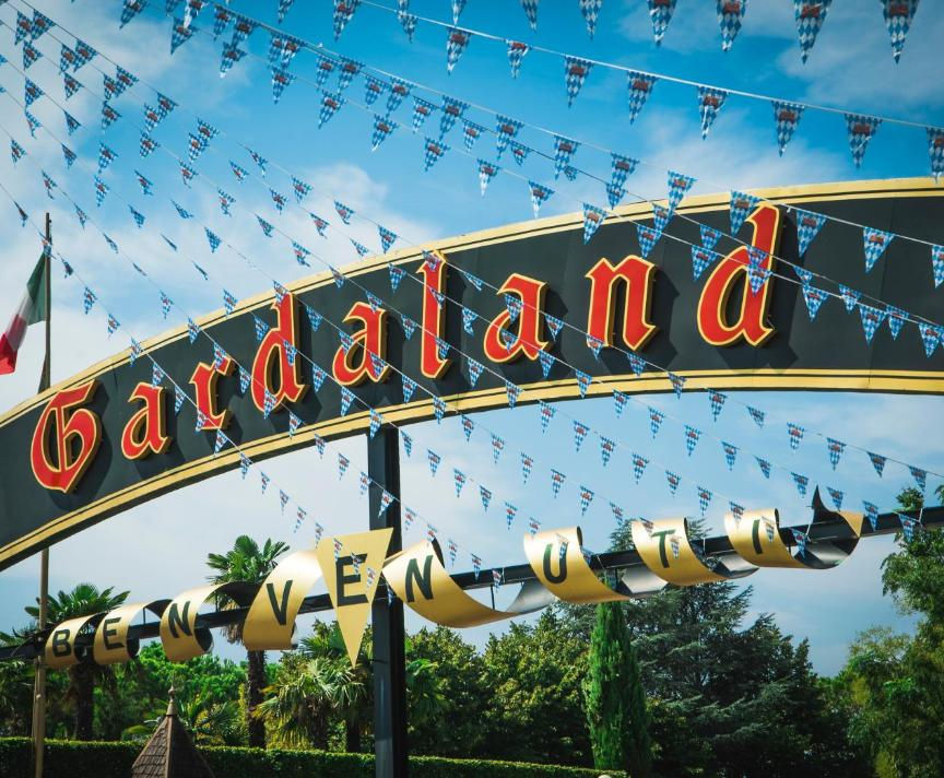 Gardaland riapre: tutto quello che devi sapere per la stagione 2026