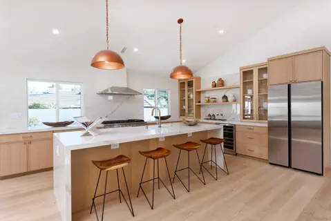 Via Estrada, La Jolla