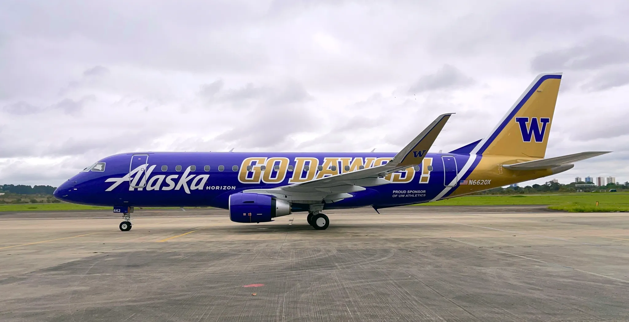 Alaska Airlines Unveils New Liveries Honoring Washington State and the