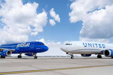 JetBlue and United Loyalty Members Can Now Earn and Redeem Across Both Airlines