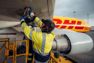 DHL Express Signs Bahrain SAF Uptake Agreement with SAF One