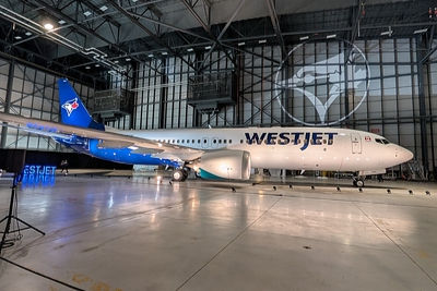 WestJet Unveils Toronto Blue Jays Co-Branded Aircraft