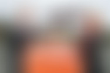 easyJet Celebrates Newcastle Base Opening with Greggs Sausage Rolls and Limited-Edition Sauces