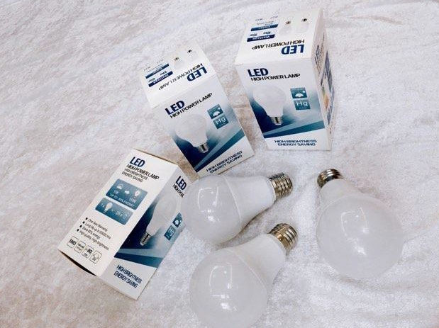 LED 高光效全周 光 10W球泡燈