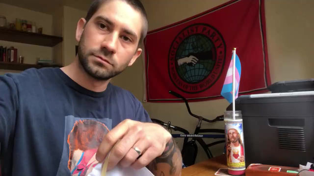 Central Oregon Socialists Make and Distribute Face Masks