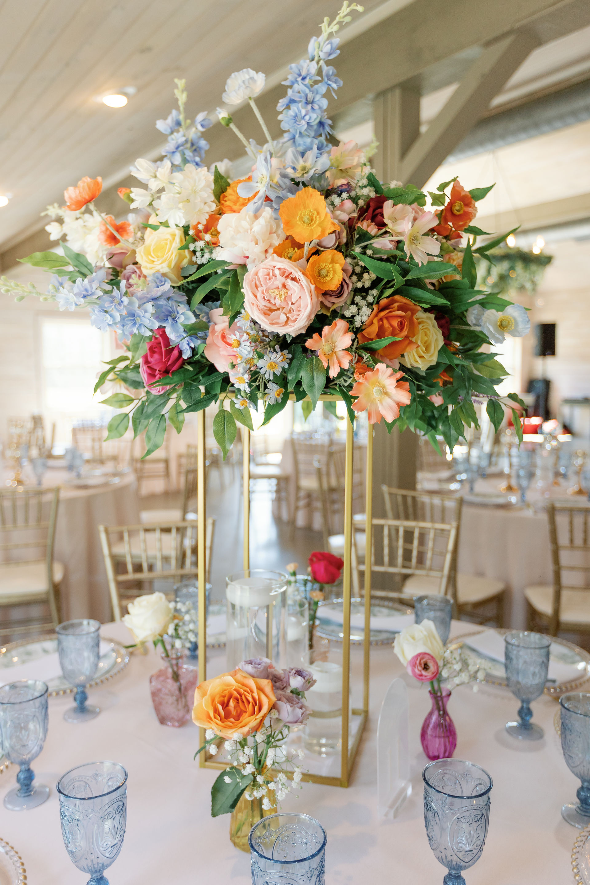 Spring wedding - bold florals at North GA Wedding Venue