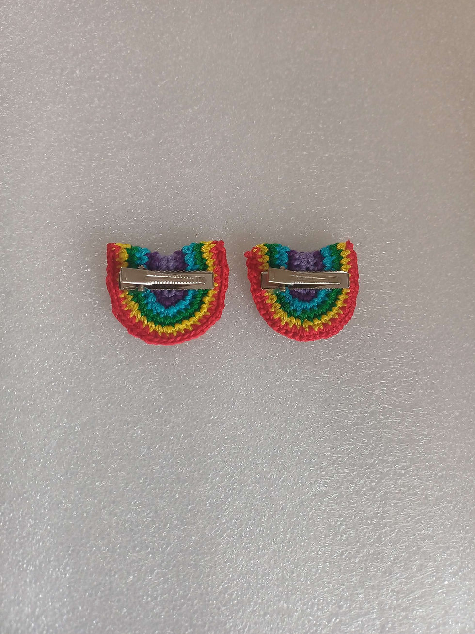 Thumbnail: Rainbow Arch Hair Clip